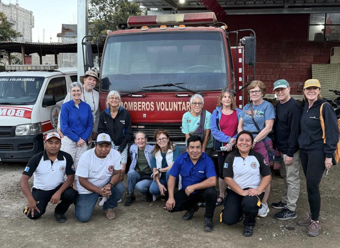bomberos + mosaic aritsts guatemala